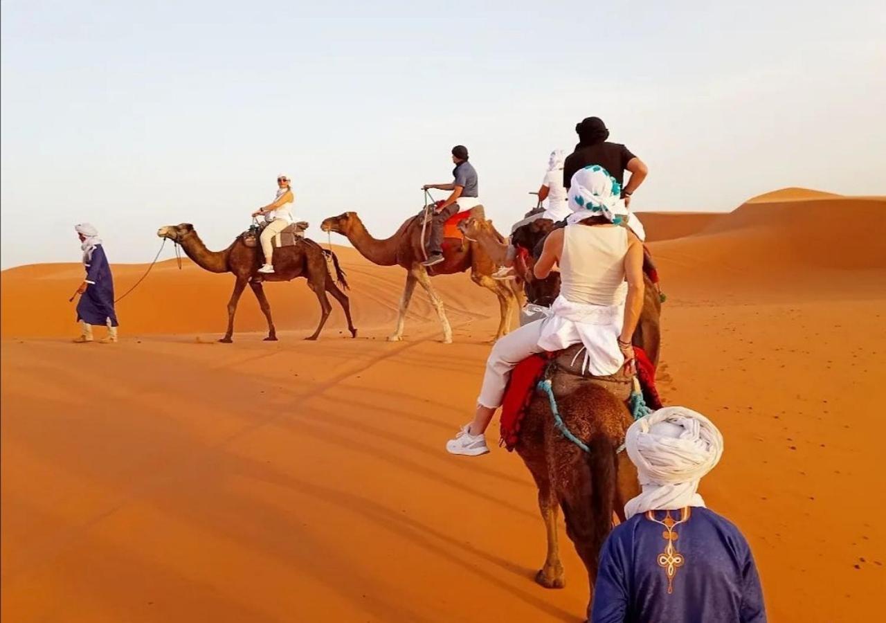 Amazing Luxury Camp Hotel Merzouga Ngoại thất bức ảnh