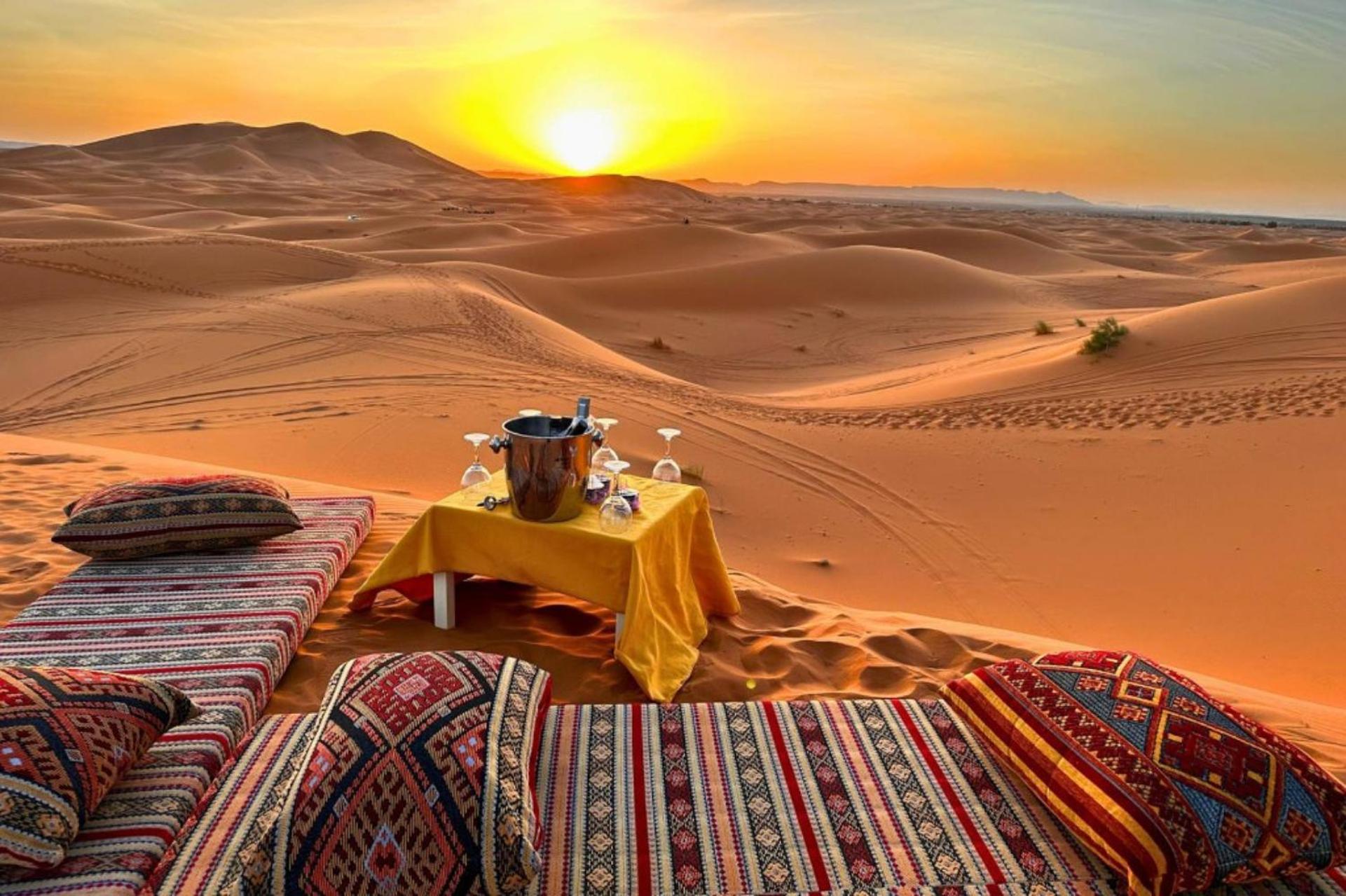 Amazing Luxury Camp Hotel Merzouga Ngoại thất bức ảnh